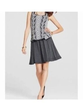CAbi Skirt Style 884 Women’s Femme Skirt size Small